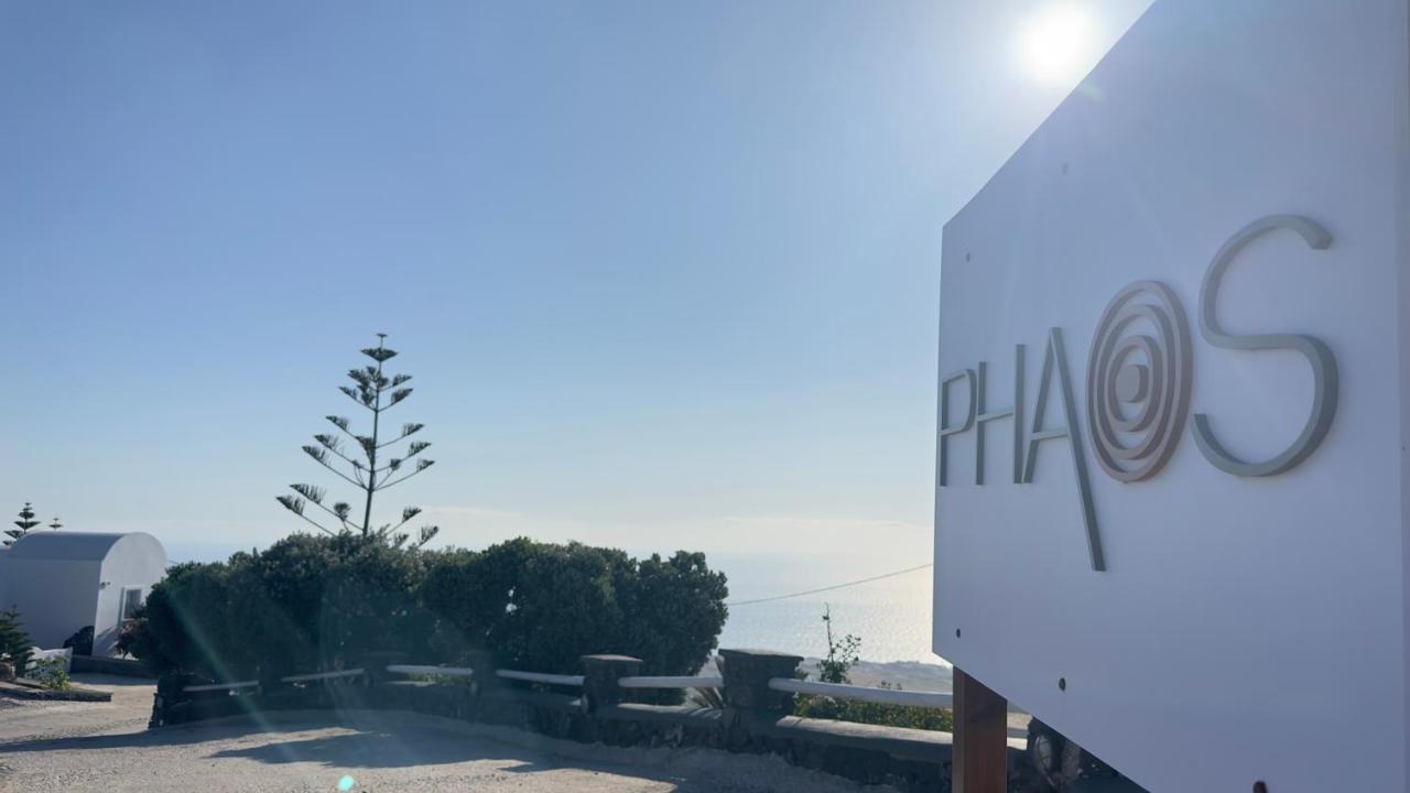 Phaos Santorini Suites Имеровигли Екстериор снимка