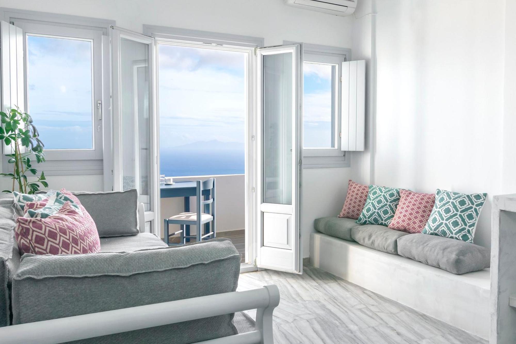 Phaos Santorini Suites Имеровигли Екстериор снимка