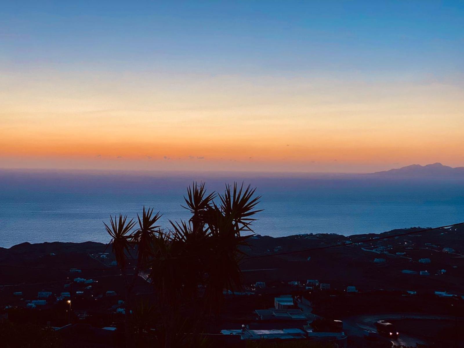Phaos Santorini Suites Имеровигли Екстериор снимка
