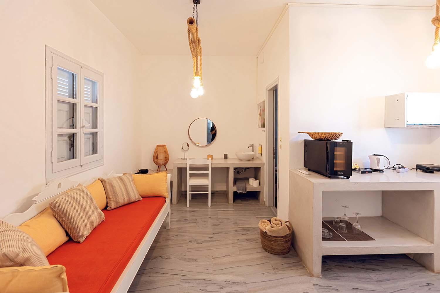 Phaos Santorini Suites Имеровигли Екстериор снимка