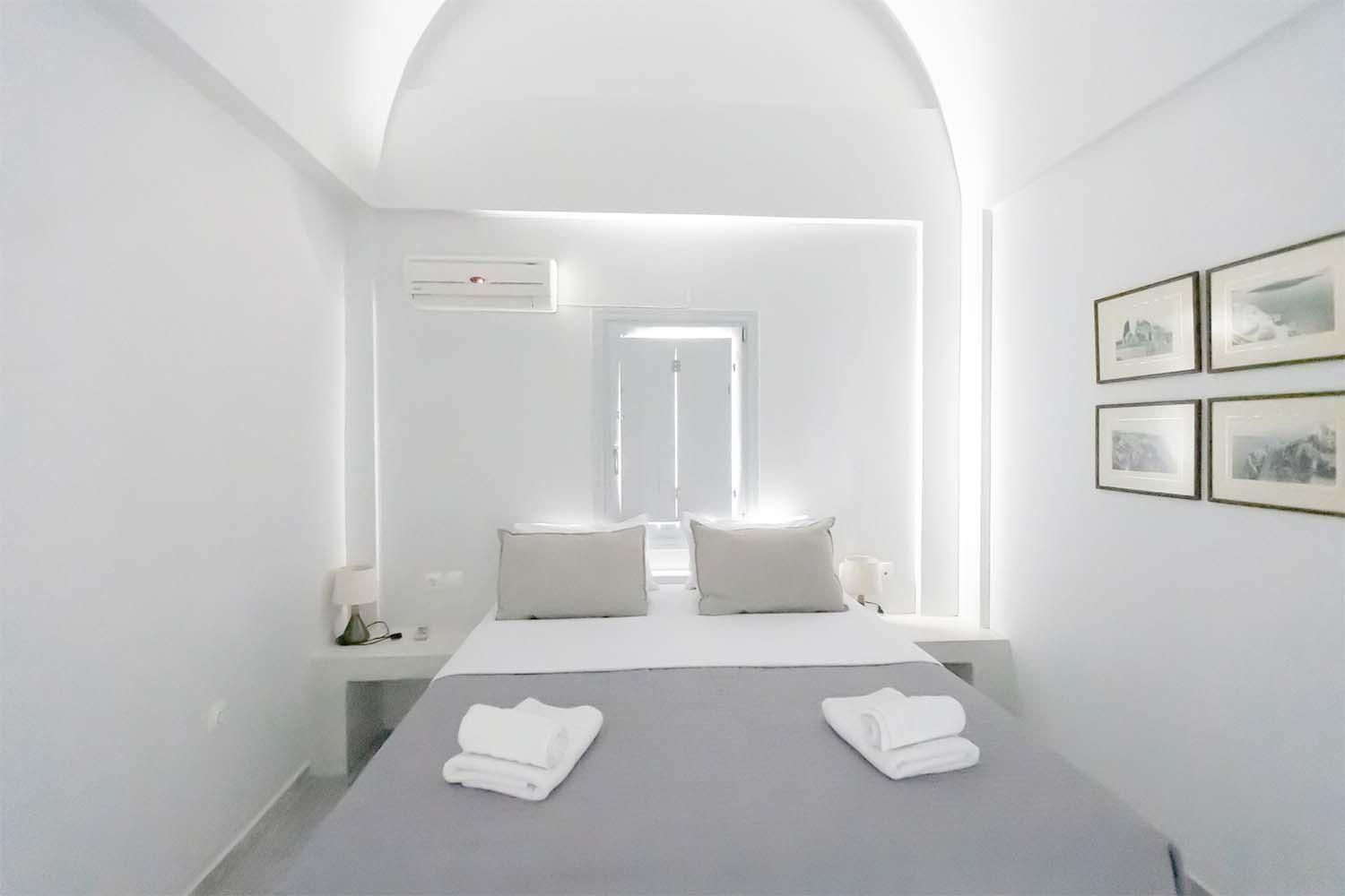 Phaos Santorini Suites Имеровигли Екстериор снимка